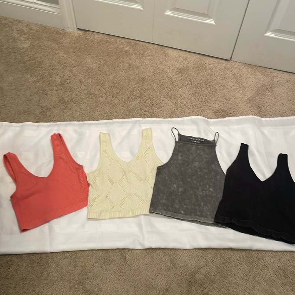 Girls cropped tanks